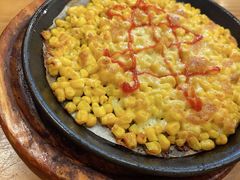 料理烤芝士玉米粒-老东镇啤酒屋海鲜加工·蒸汽海鲜·海鲜烧烤(台东店)