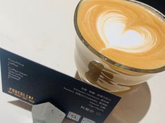 拿铁-Punchline Coffee&Roaster(同济大学店)
