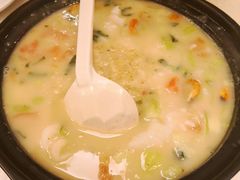 海鲜鱼汤泡饭-南八仙·老上海味道(南京东路店)