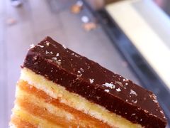 西番尼-上海哈尔滨食品厂(淮海中路店)