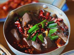 -包整·丝娃娃(一览甲秀楼风景店)