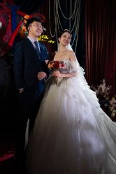 -拉瑞娜LaReine婚纱礼服高级定制