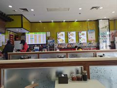 -龙记桂林米粉(财满街店)