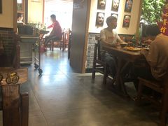 大堂-东大桥小国抻面烧烤(长通路店)