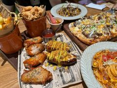 -Dragon Pizza•圆脸龙披萨·牛排餐厅