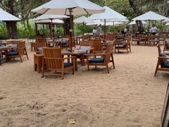 -三亚艾迪逊酒店·海滩烧烤 BARBACOA·现场乐队·浪漫晚餐·烧烤海鲜