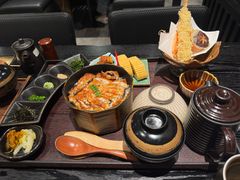 一鳗三吃-玄白·炭烤活鳗(上海首店)