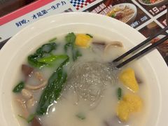 -大脸鸭记鸭血粉丝·小锅米线(水游城店)