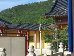 -峆垆寺