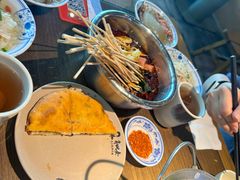 -肖四女乐山跷脚牛肉(南汇大学城生活广场店)