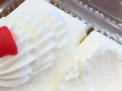 -红宝石·鲜奶小方·海派西点房(莘庄龙之梦店)