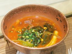 -成都你六姐·牛肉冒菜(城市集市合生汇店)