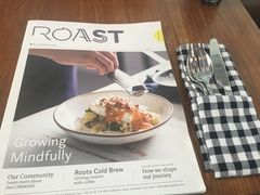 -ROAST coffee & eatery
