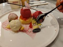 -哈根达斯(芳圆里店)