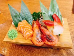 -泰居酒屋日式料理烧肉
