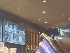 -瑞幸咖啡(皇岗村广场中庭店)