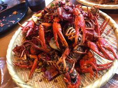 簋街麻辣龙虾-三太子地摊烧烤·小龙虾(北蔡店)