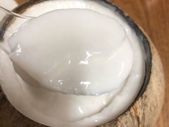 -椰爺爺·椰子冻砵仔糕