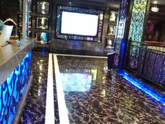 -欢乐迪KTV(南坪上海城店)