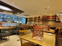 -菲滋意式餐厅(银泰百货金华江南店)