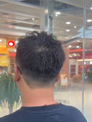 -川和潮人