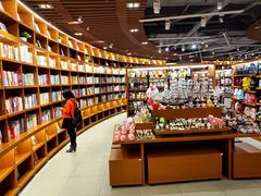 -博览书店(越秀悦汇天地店)