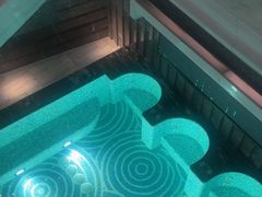 -浅深(世茂滨江精品店)