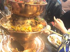 -巴四老城区炭火蛙锅(张江店)