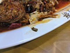 干烧黄鱼-华天二友居肉饼(宫门口店)