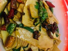 -兔槽江湖菜·重庆璧山兔(水围店)