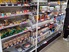 零售区-全家便利店(御桥路二店)