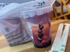 -茶理宜世(乐峰广场·尝乐集店)