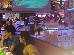 -巴特餐饮6加1音乐餐吧·新疆菜