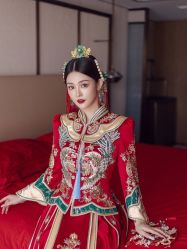 -洋洋婚纱品牌集合店