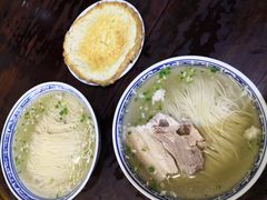 -同得兴 Since·1995 传统苏式面馆(嘉馀坊店)