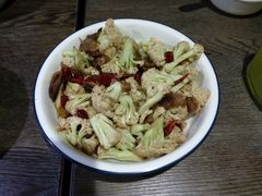 -青叶202都市餐厅(迪诺水镇店)