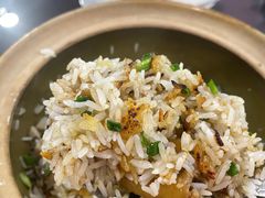 -红星光发煲仔饭(文海店)