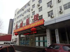 -河北医科大学第一医院-停车场