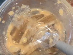 -星巴克(杭州临平银泰城B1店)