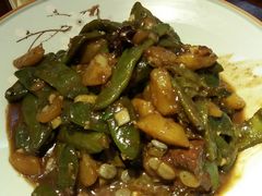 排骨豆角炖土豆-老长春肉馆(隆礼路店)