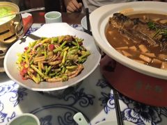 -卢大鲜鱼头捞饭(美利广场店)