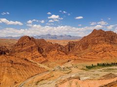 -天山神秘大峡谷