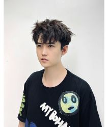 -尤司男士国潮理发馆