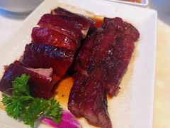 -港丽餐厅(高德置地店)