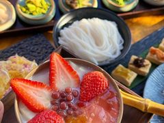-桥香园过桥米线(国贸店)