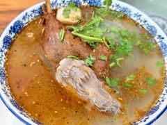-叶新小吃店(来凤小区总店)