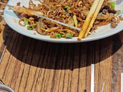 -蚝堡海鲜·威海菜·海肠捞饭·烧烤·亚洲吃蚝公司(幸福门店)