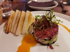 牛肉塔塔配牛油果黑橄榄酱-Solo(衡山路店)