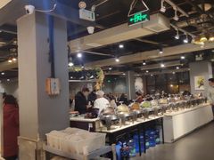 自助取餐区-汉丽轩韩式自助烤肉(大学城龙湖U城天街A馆店)
