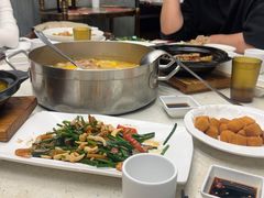 -肥仔文澳门猪骨煲(南京西路店)